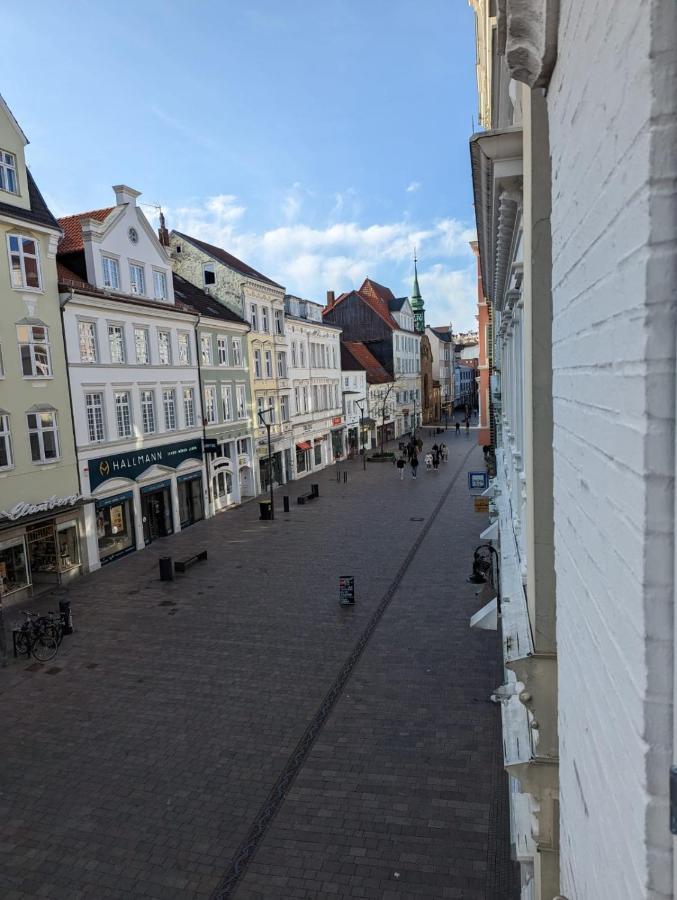 Flensburg Zentrum 10 Vh 2Og R Exteriör bild